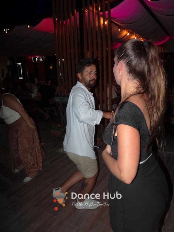 DANCEHUB-003195.jpg