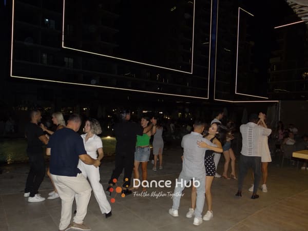 DANCEHUB-002048.jpg