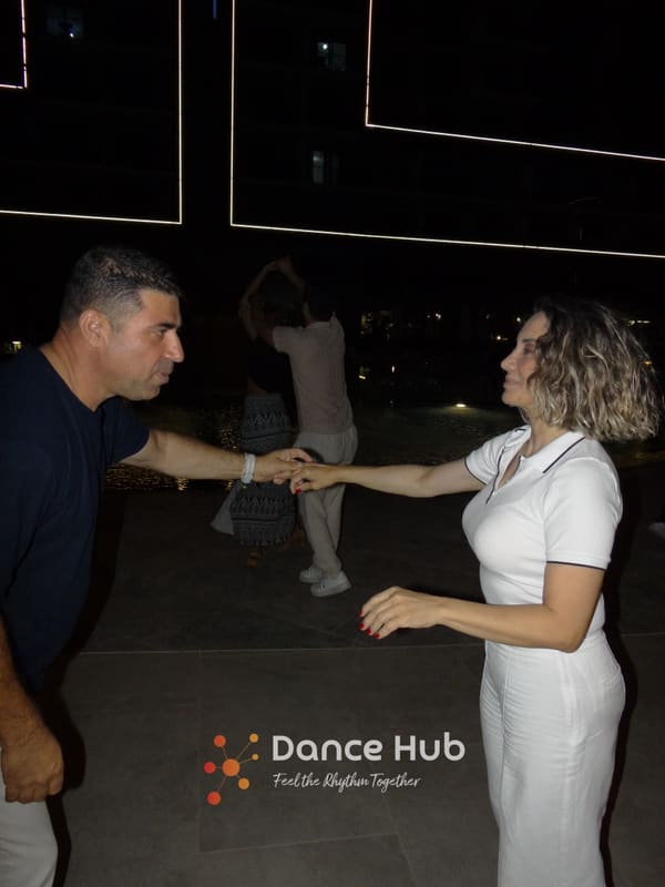 DANCEHUB-002050.jpg