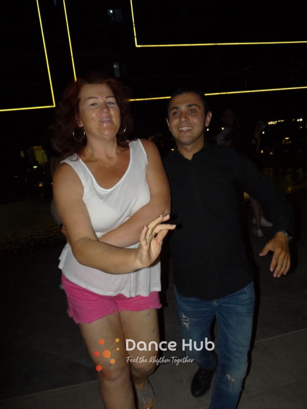 DANCEHUB-002060.jpg