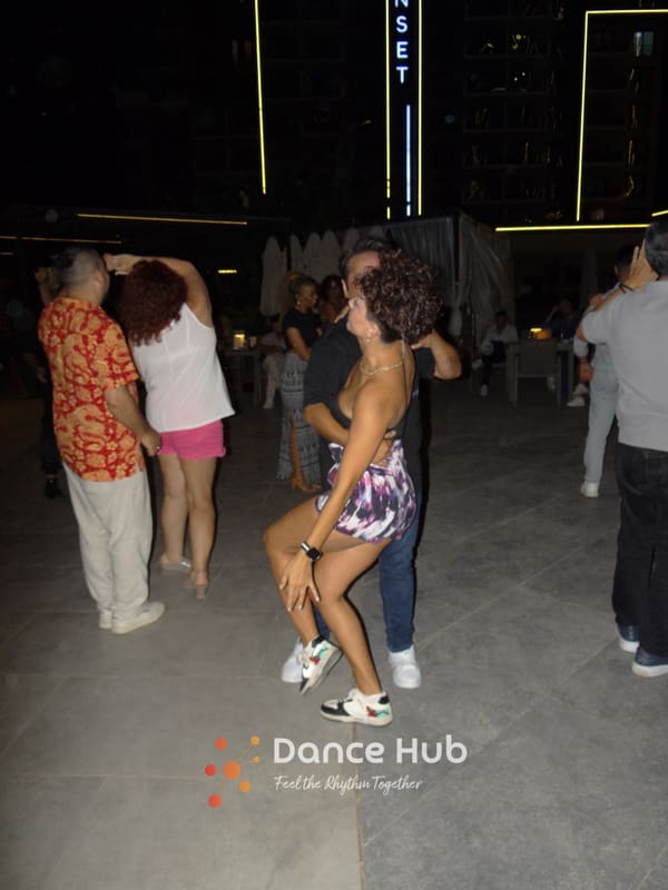 DANCEHUB-002073.jpg