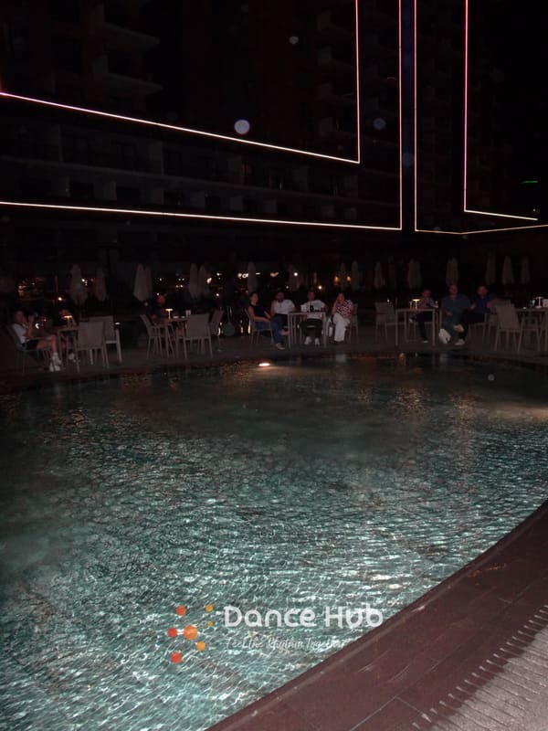 DANCEHUB-002082.jpg