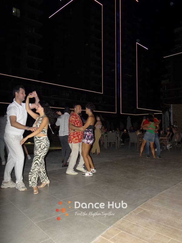 DANCEHUB-002094.jpg