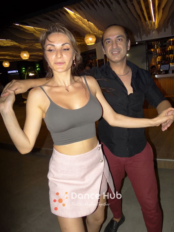 DANCEHUB-002101.jpg