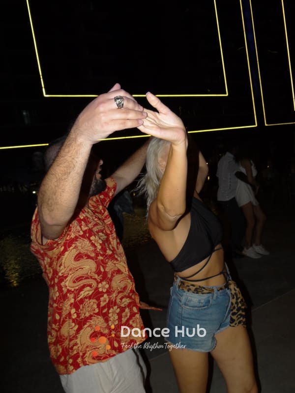 DANCEHUB-002107.jpg