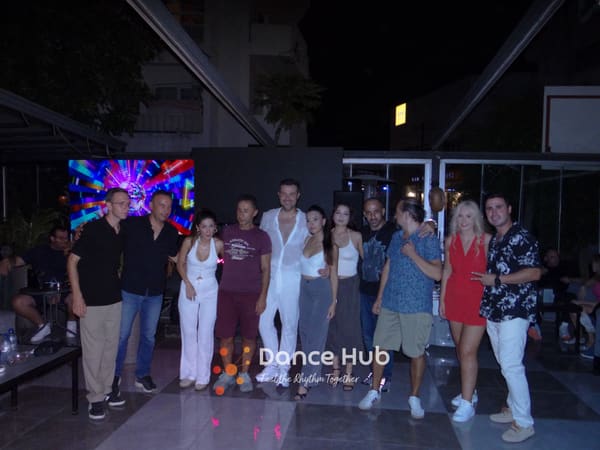 DANCEHUB-003220.jpg