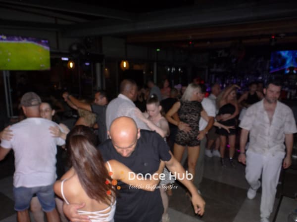 DANCEHUB-003225.jpg