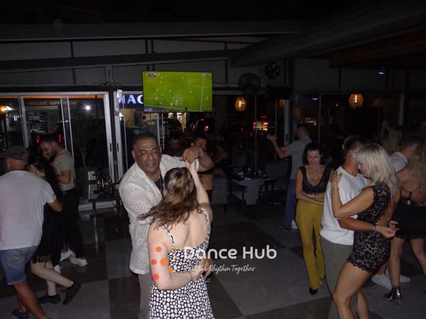 DANCEHUB-003226.jpg