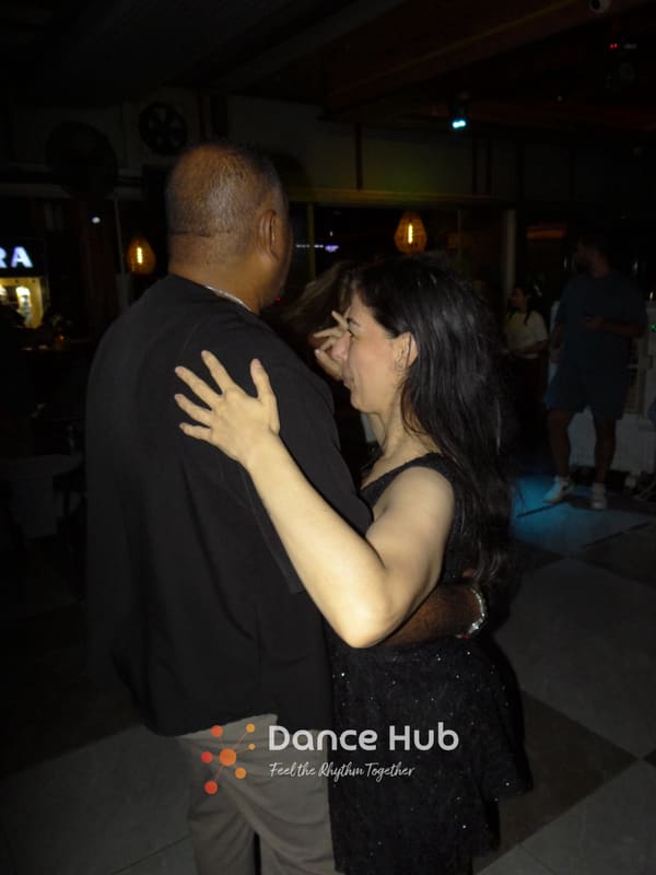 DANCEHUB-003237.jpg