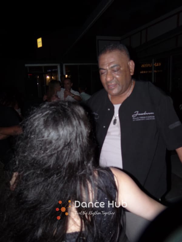 DANCEHUB-003241.jpg
