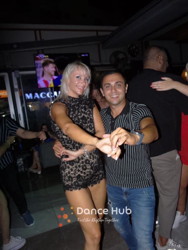 DANCEHUB-003243.jpg
