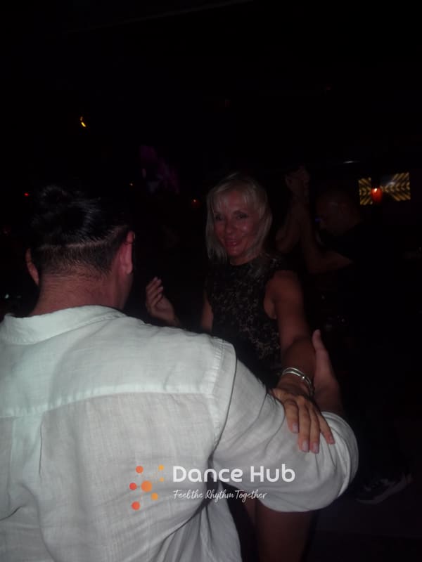DANCEHUB-003270.jpg