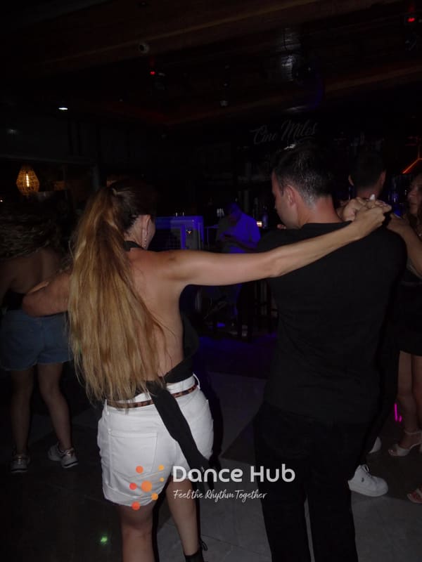 DANCEHUB-003287.jpg