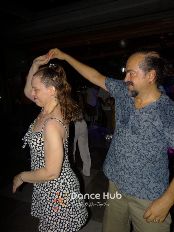DANCEHUB-003295.jpg