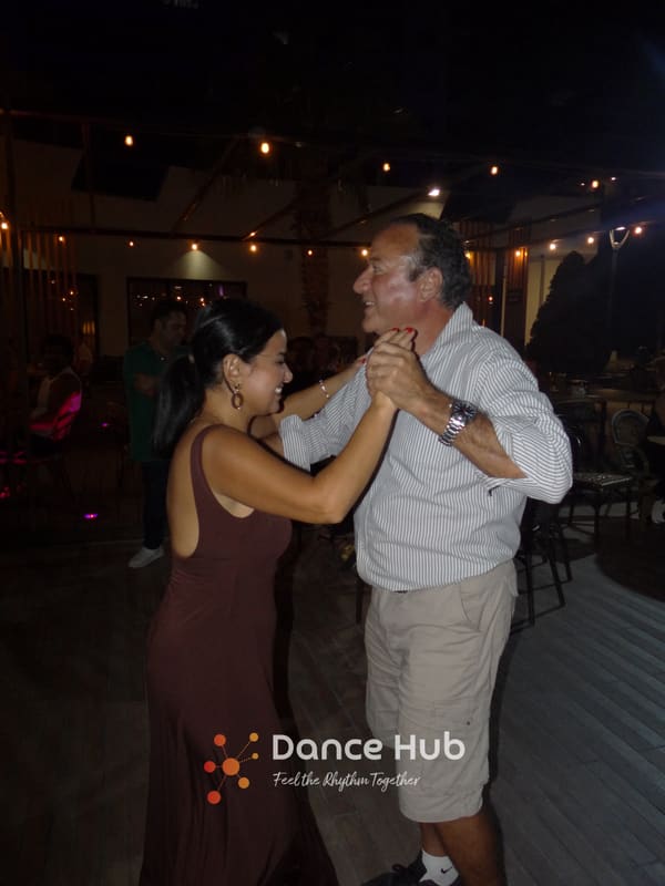 DANCEHUB-005411.jpg