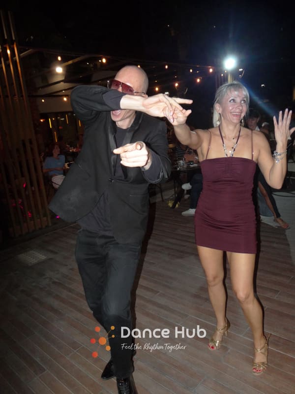 DANCEHUB-005418.jpg
