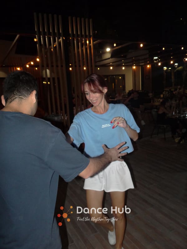 DANCEHUB-005420.jpg