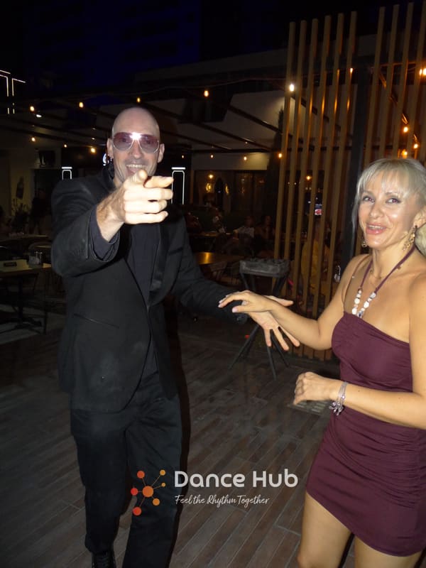 DANCEHUB-005424.jpg