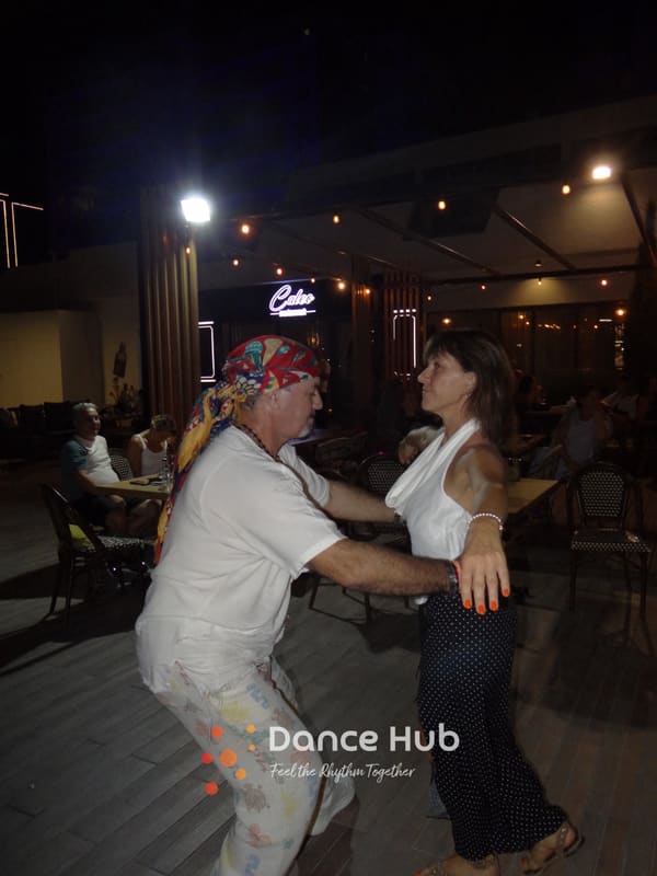 DANCEHUB-005425.jpg