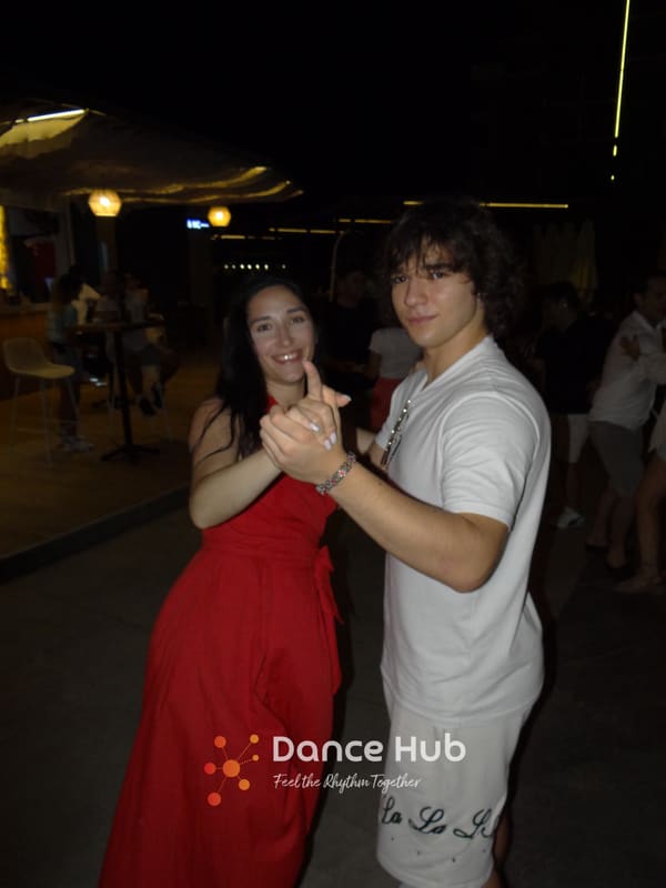 DANCEHUB-004609.jpg