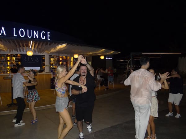 DANCEHUB-004616.jpg