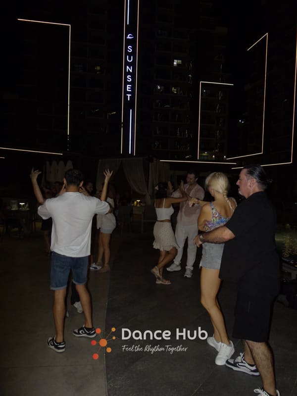 DANCEHUB-004621.jpg