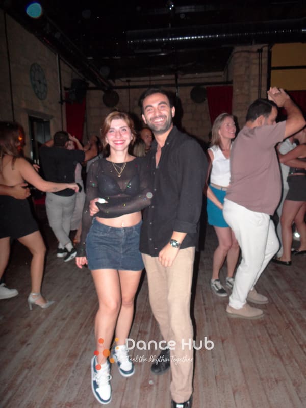 DANCEHUB-005445.jpg