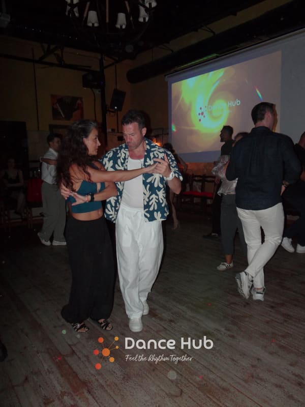 DANCEHUB-005451.jpg