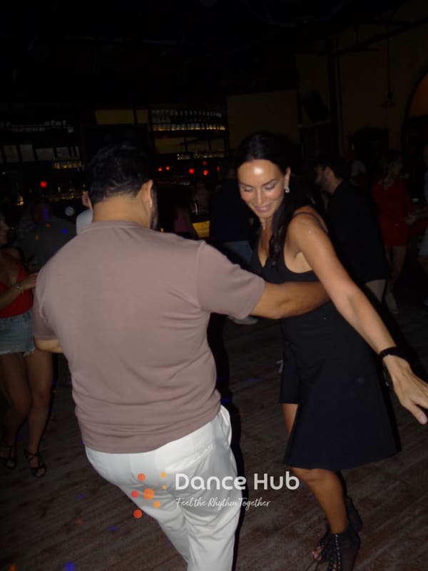 DANCEHUB-005461.jpg