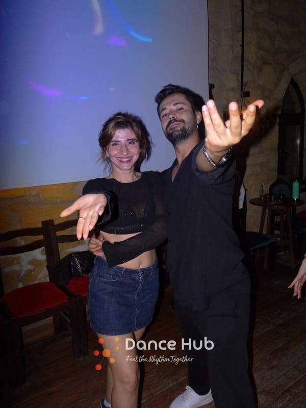 DANCEHUB-005495.jpg
