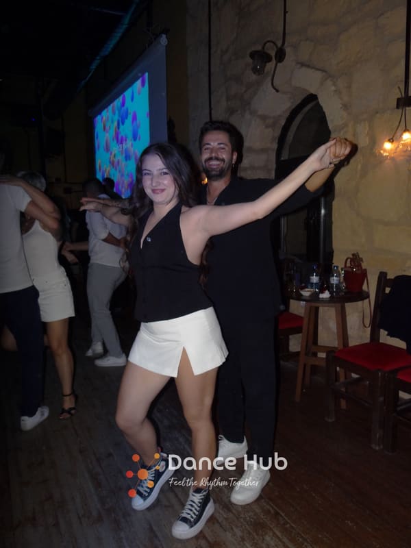 DANCEHUB-005510.jpg