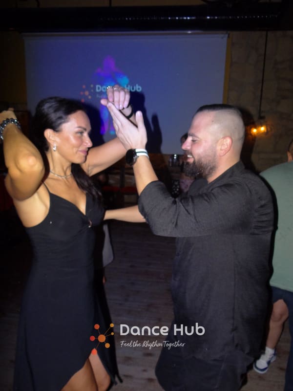 DANCEHUB-005512.jpg