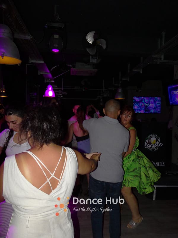 DANCEHUB-003321.jpg
