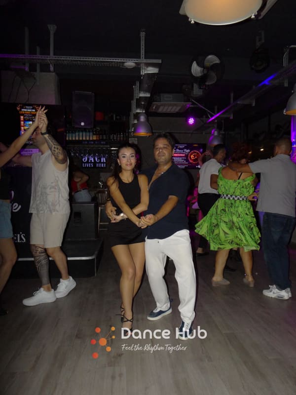DANCEHUB-003322.jpg