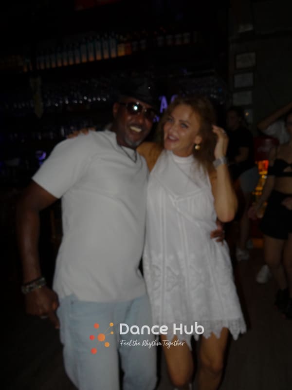 DANCEHUB-003348.jpg