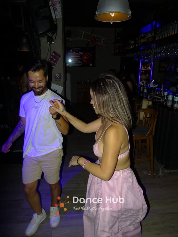 DANCEHUB-003389.jpg
