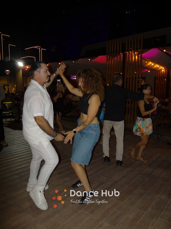 DANCEHUB-004633.jpg