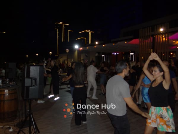 DANCEHUB-004637.jpg