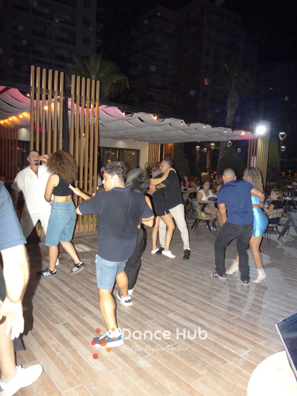 DANCEHUB-004642.jpg