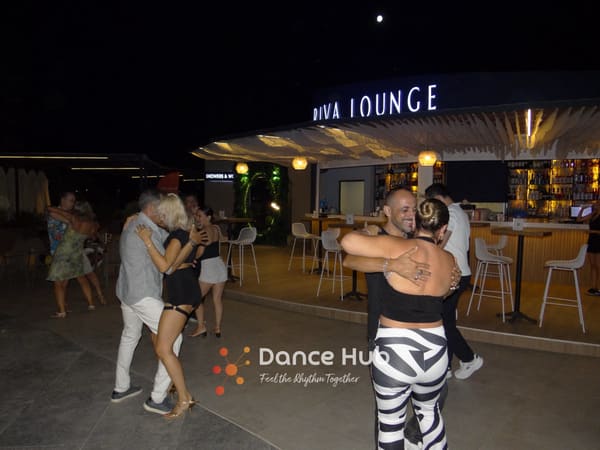 DANCEHUB-003400.jpg