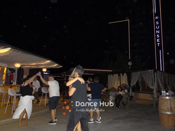 DANCEHUB-003402.jpg