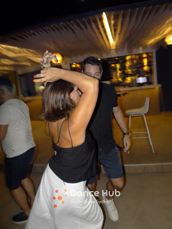 DANCEHUB-003420.jpg