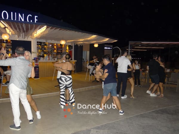 DANCEHUB-003426.jpg