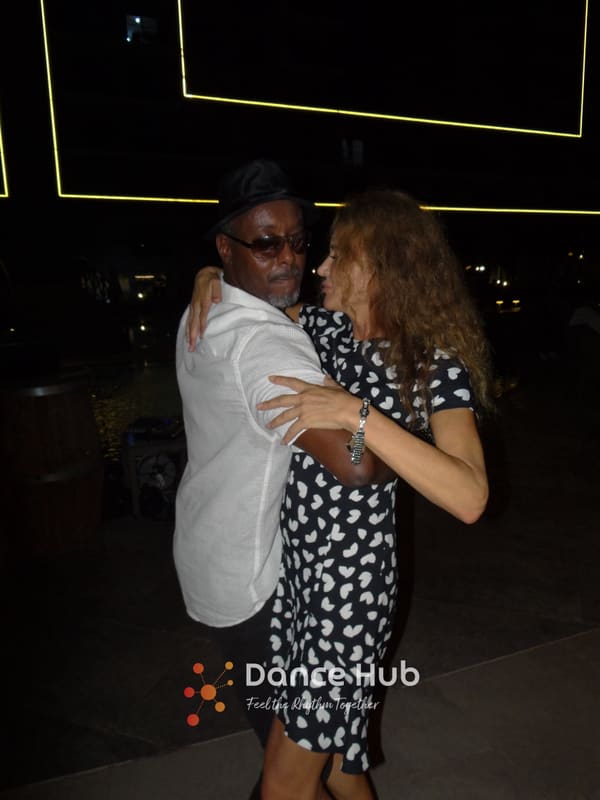 DANCEHUB-003433.jpg