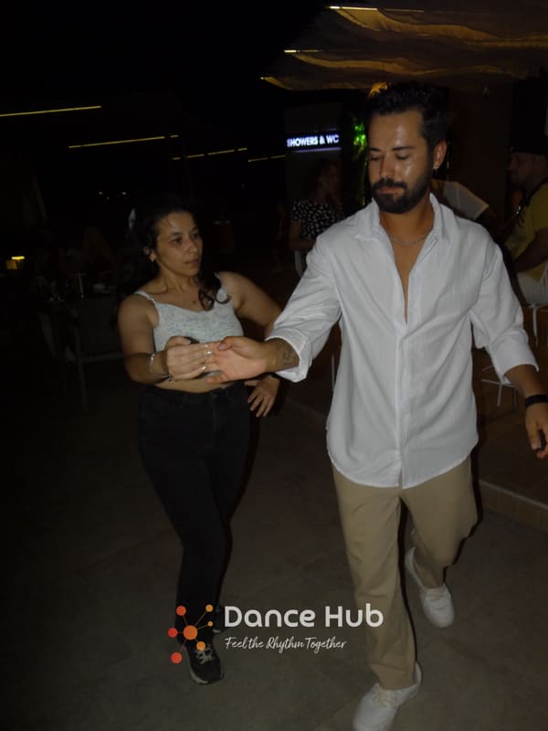 DANCEHUB-003441.jpg