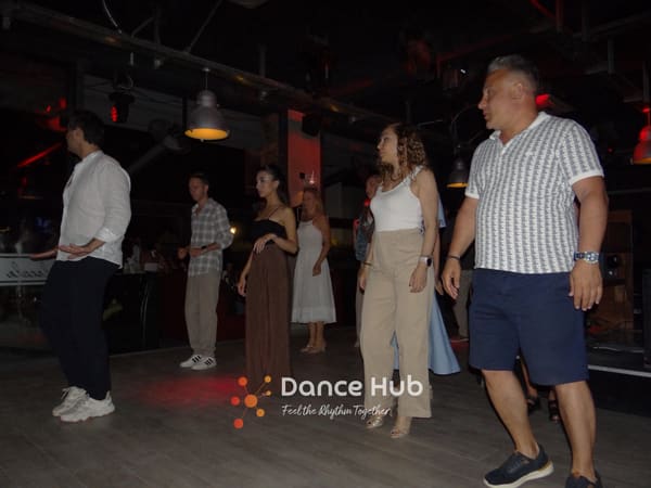 DANCEHUB-002134.jpg