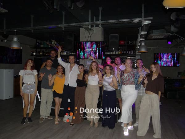 DANCEHUB-002135.jpg