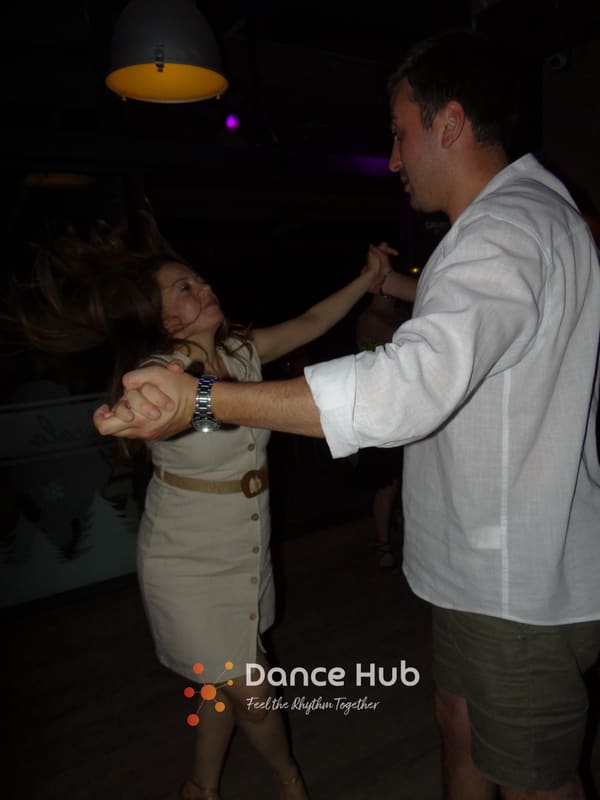 DANCEHUB-002183.jpg