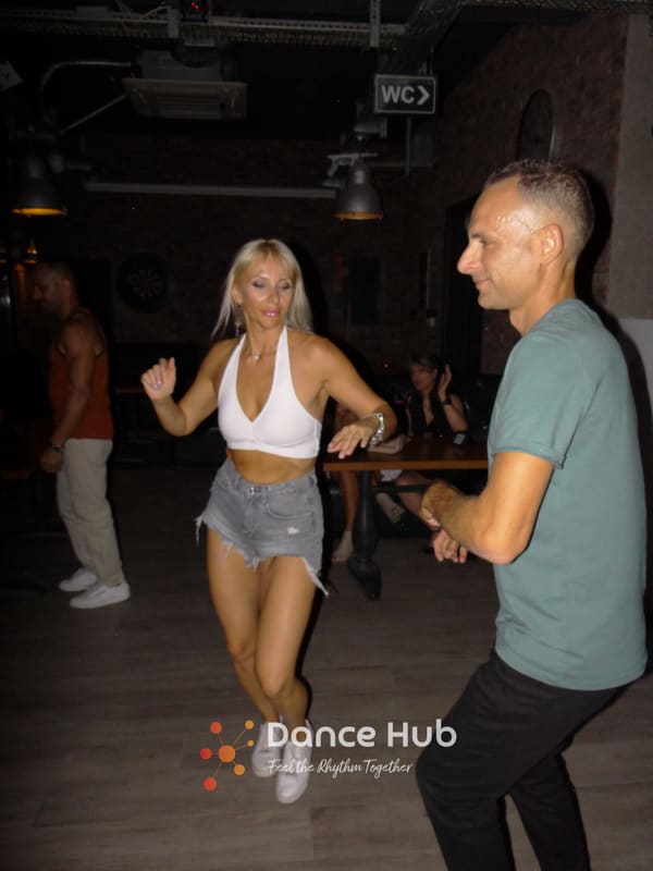 DANCEHUB-002186.jpg