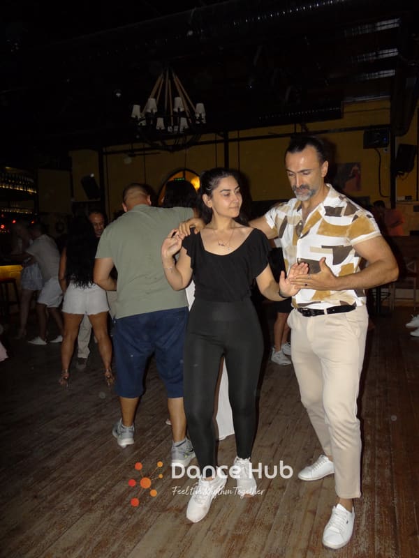 DANCEHUB-004698.jpg